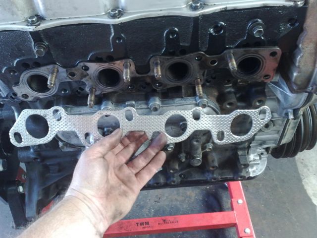 20 - Exhaust Manifold 01 - Gasket