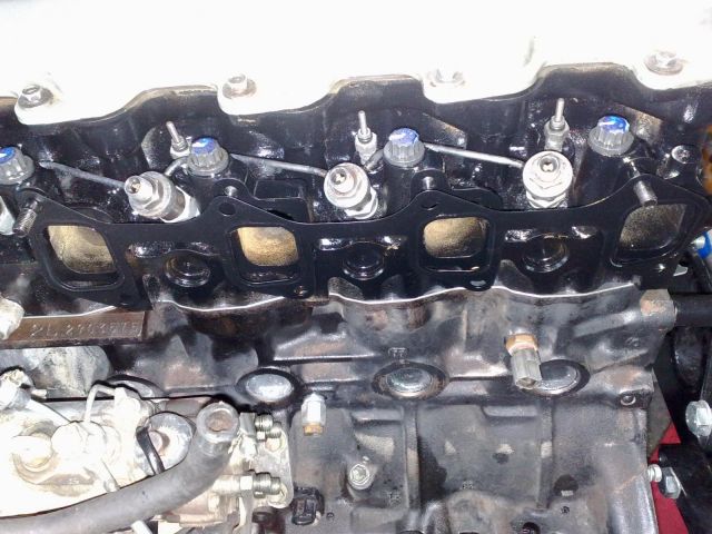 16 - Intake Manifold Installation 01 - Gasket