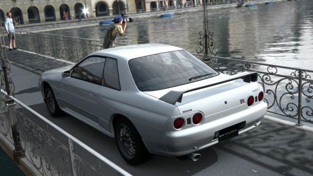 R32 GT-R at Lucerne Chapel Bridge