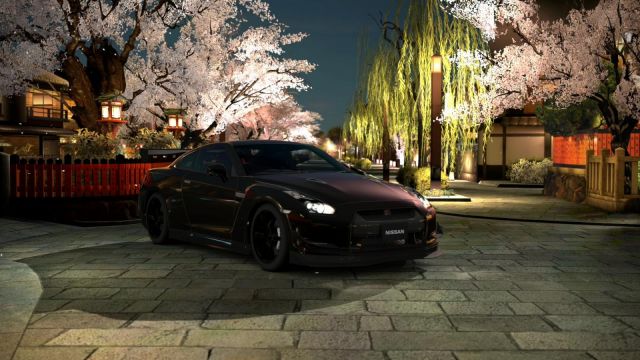 R35 GT-R at Kyoto Gion