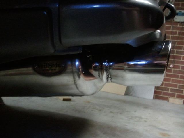 Rear muffler